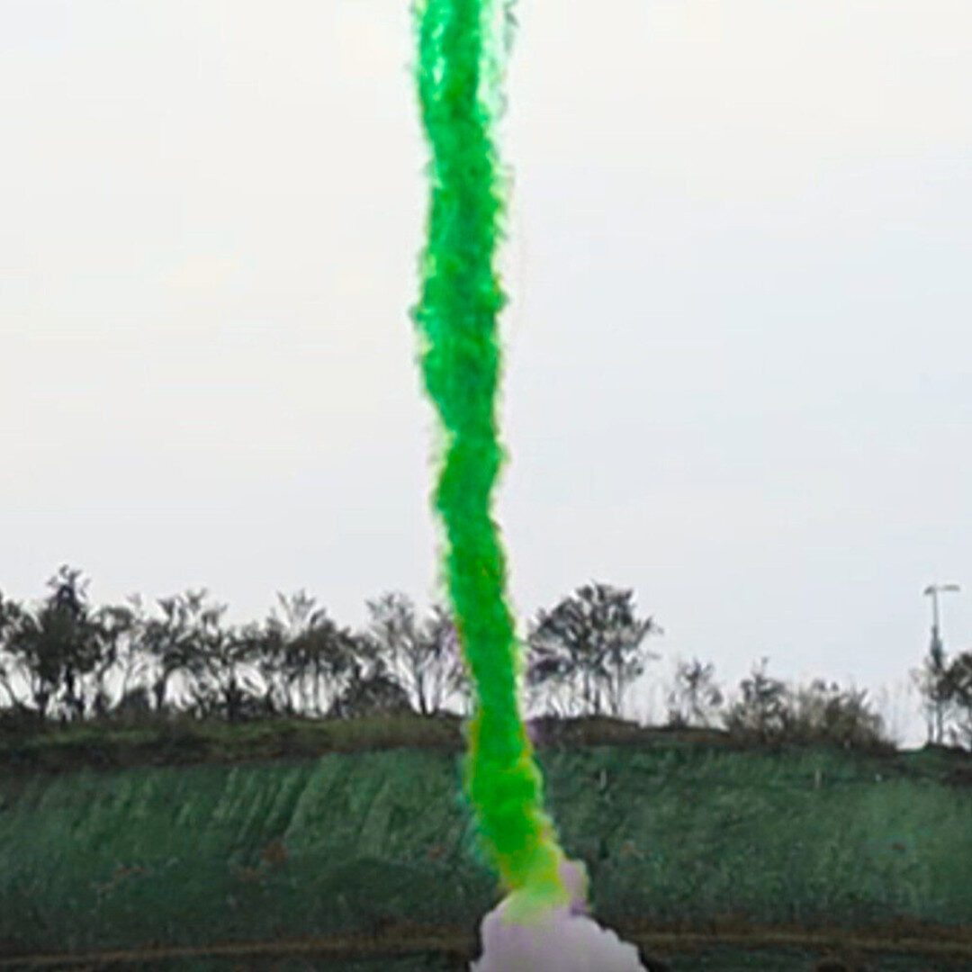 ECO DAYTIME 25 SHOT GREEN FIREWORKS CAKE - PER PIECE