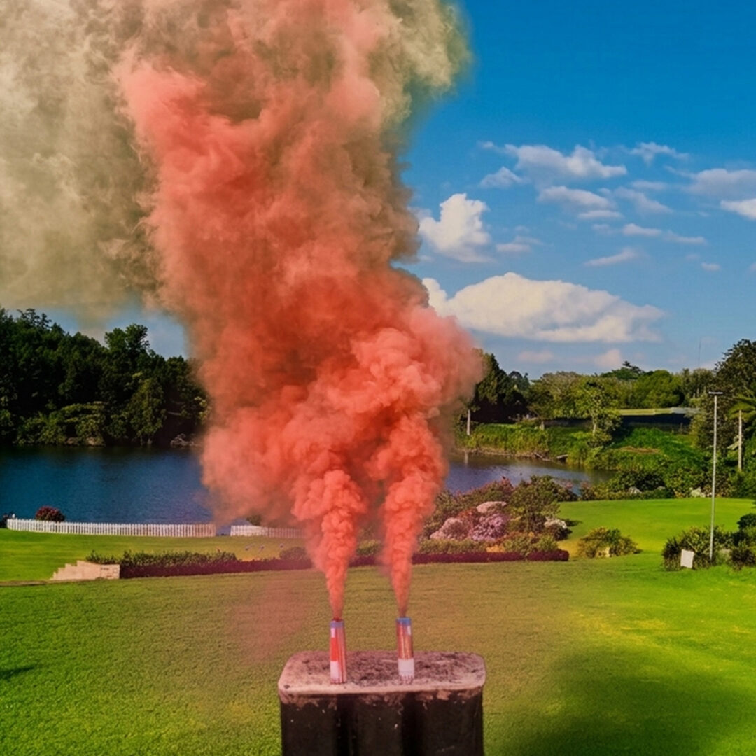 RED COLOUR SMOKE BOMB Tanzania – PER PIECE 16 RED COLOUR SMOKE BOMB Tanzania – PER PIECE